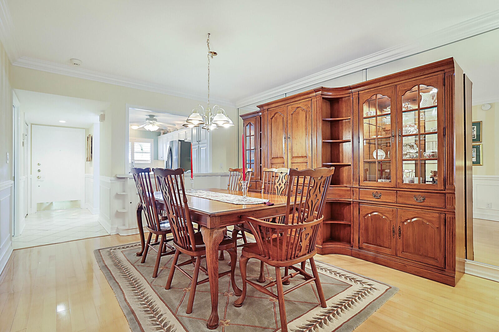 Unit 2310 photo 11