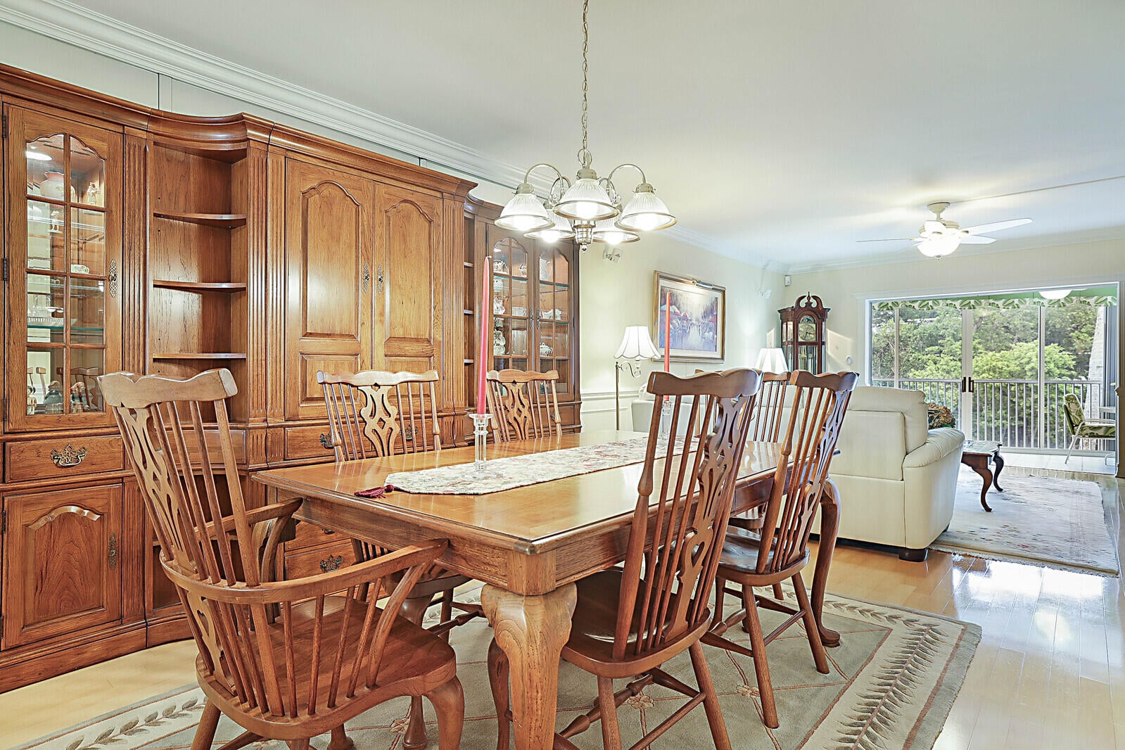 Unit 2310 photo 13