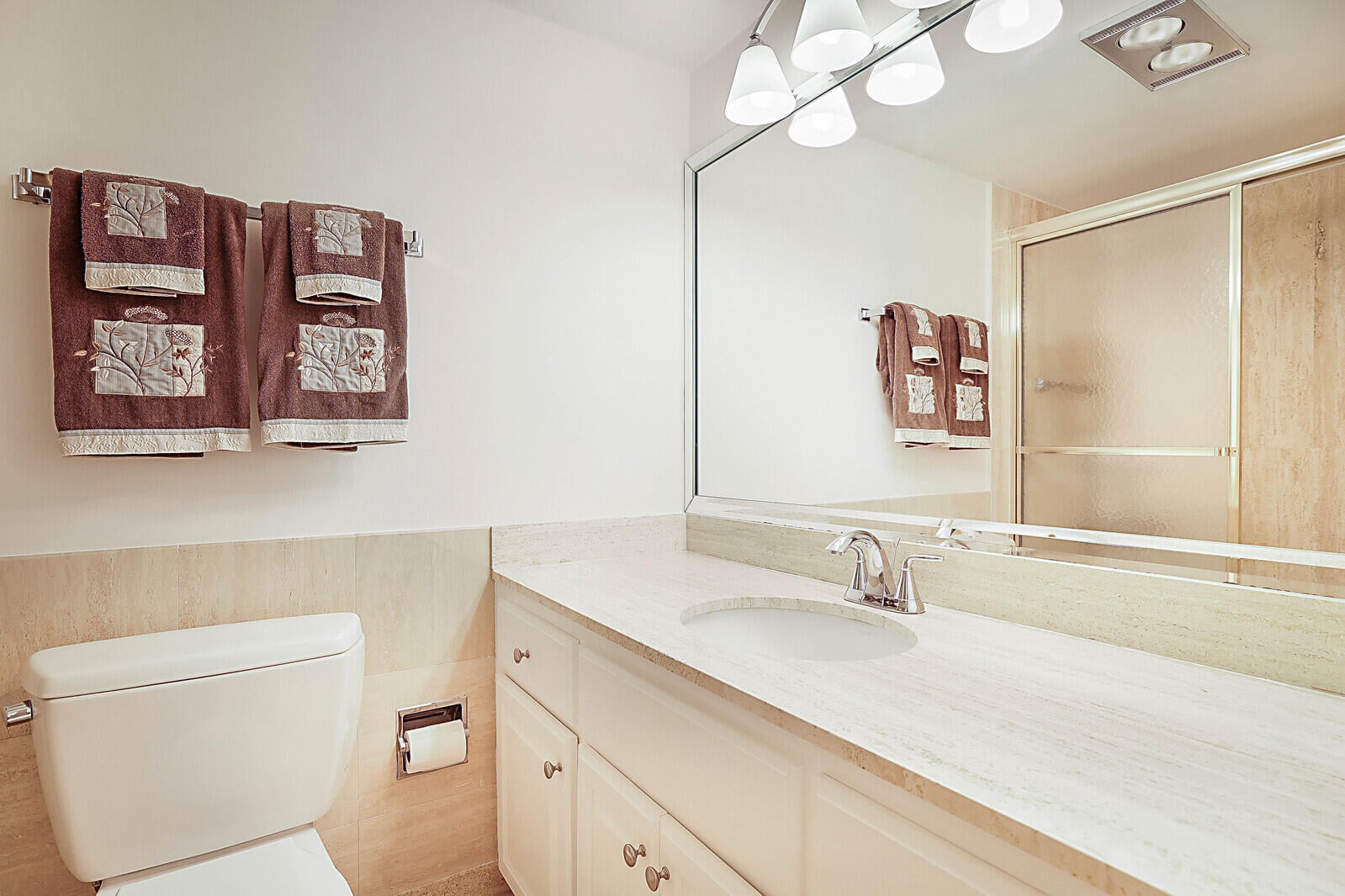 Unit 2310 photo 26