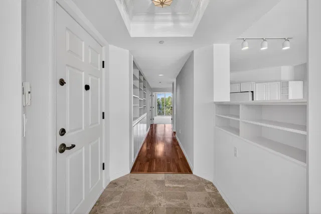 Unit 222 photo 20