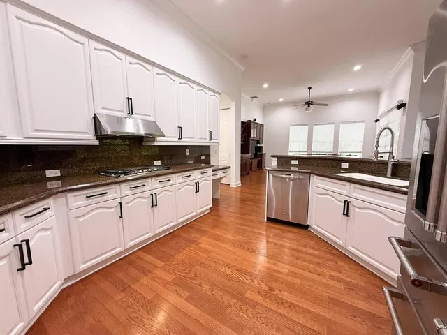 Residence photo 5