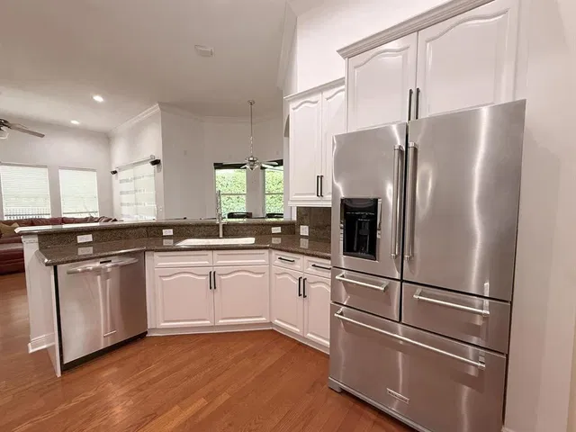 Residence photo 8