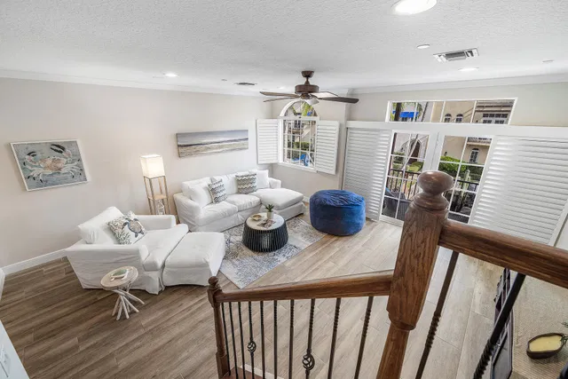Residence photo 15