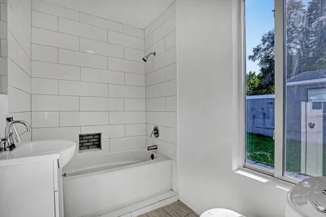 Residence photo 15