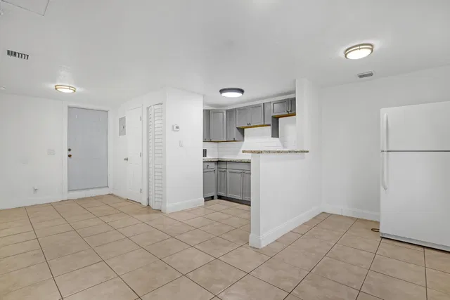 Residence photo 33