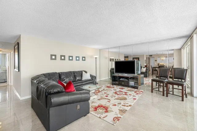 Boca Raton Unit 8-D photo 4