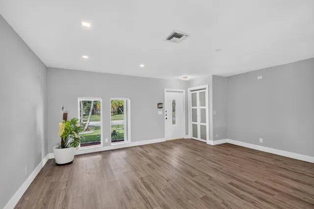  Residence photo 7