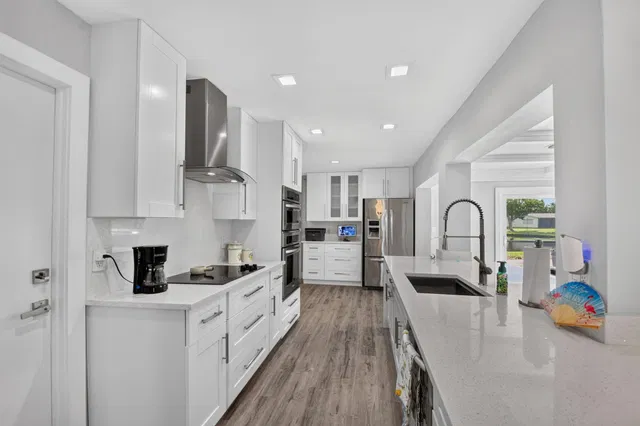  Residence photo 12
