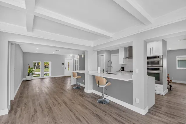  Residence photo 15