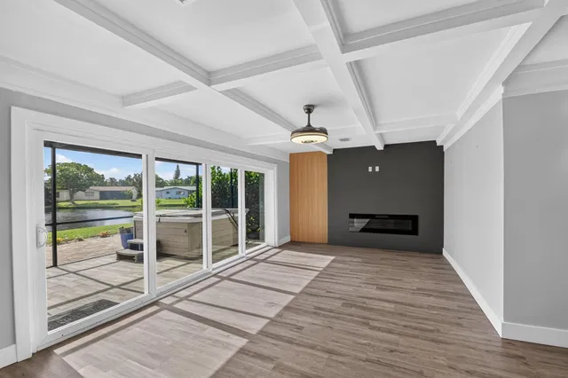  Residence photo 19