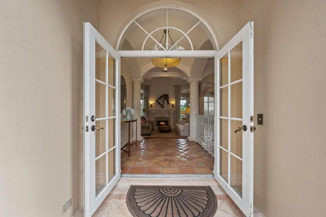 Residence photo 11