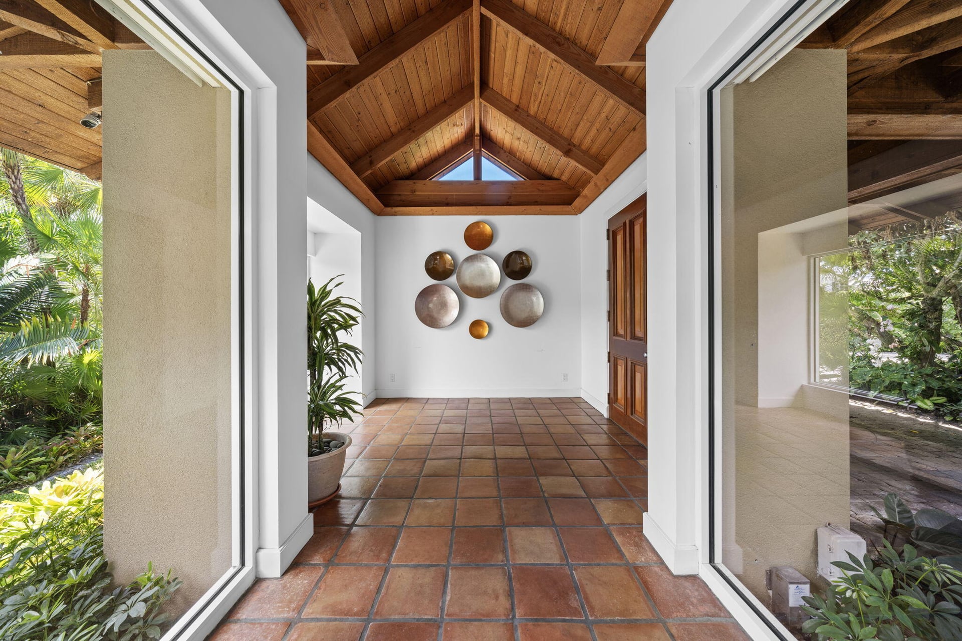 North End Palm Beach Residence photo 27