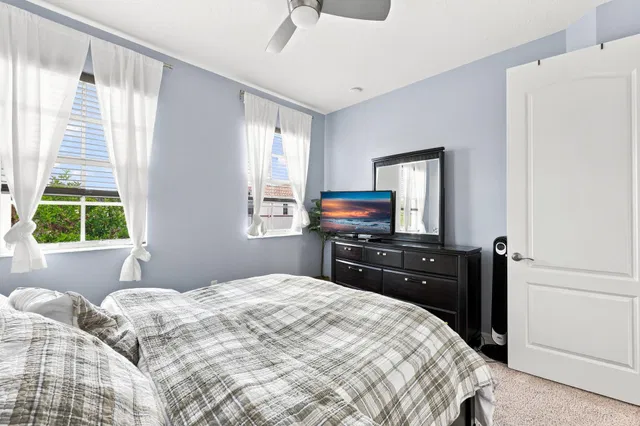  Residence photo 38