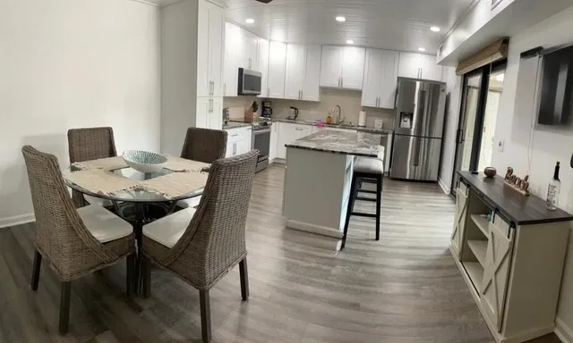  Unit 25A photo 4