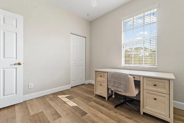  Unit 204 photo 12