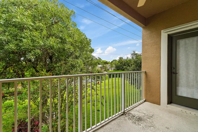  Unit 204 photo 15