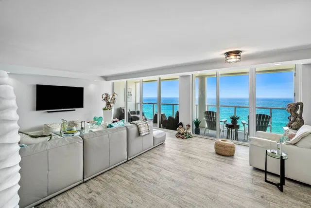 Boca Raton Unit 17L photo 3