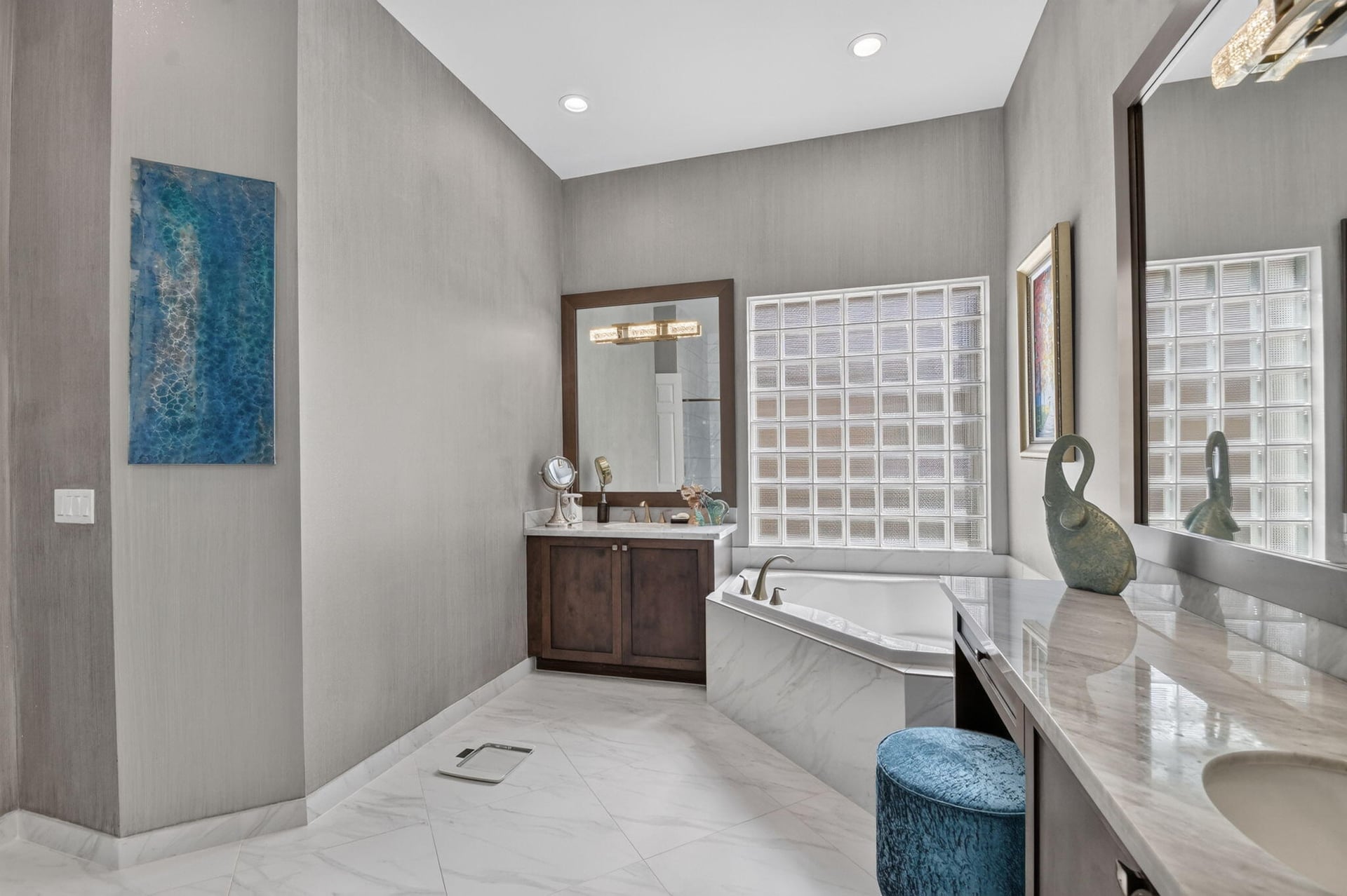  Residence photo 41