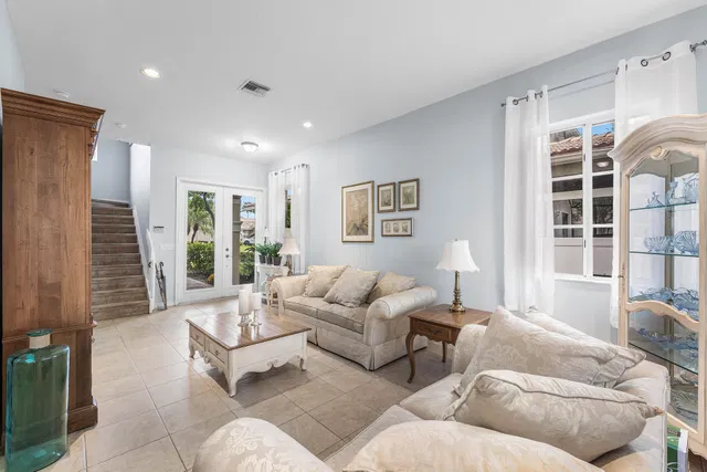 West Palm Beach Residence photo 6