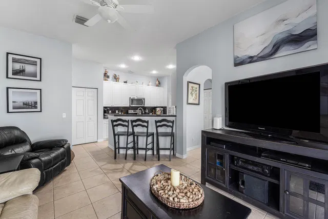 West Palm Beach Residence photo 11