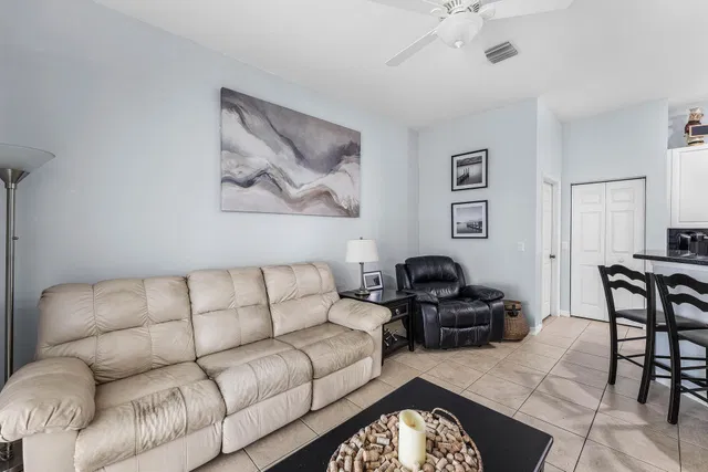 West Palm Beach Residence photo 12