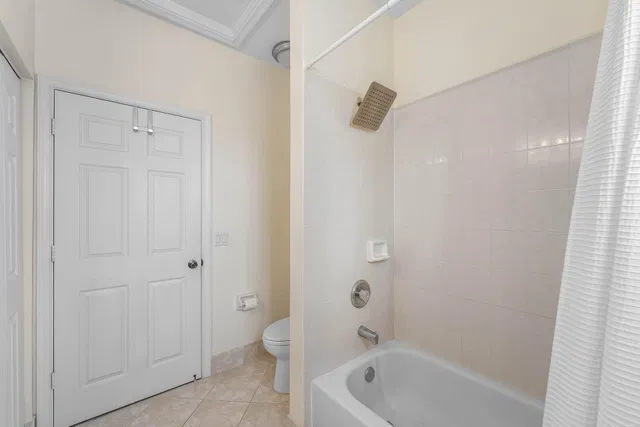 West Palm Beach Residence photo 21