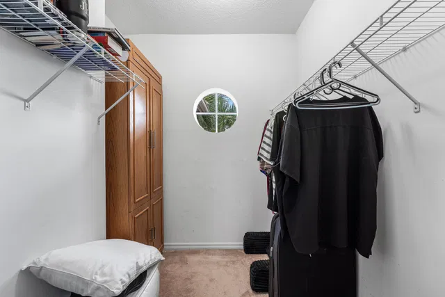 West Palm Beach Residence photo 25