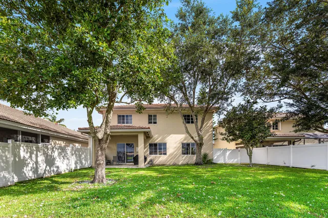 West Palm Beach Residence photo 32