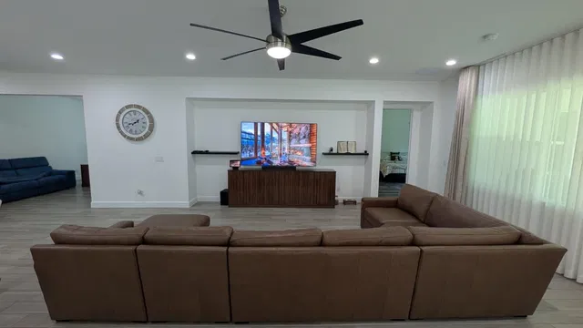  Residence photo 13