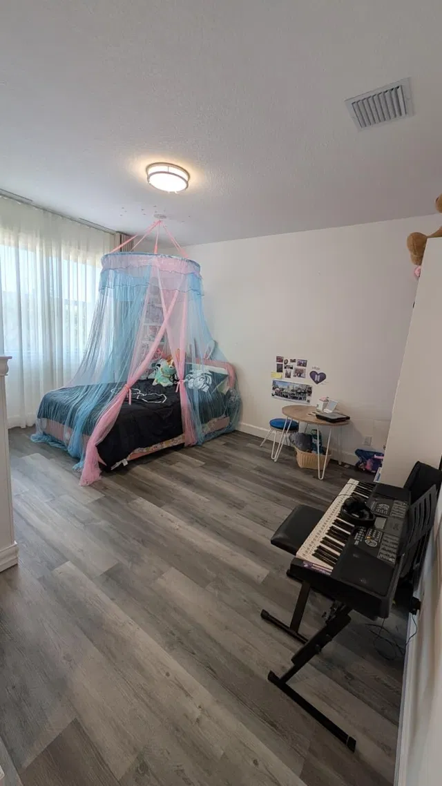  Residence photo 35