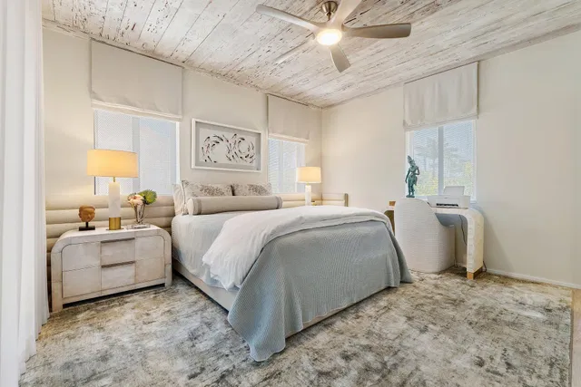 In-Town Palm Beach Residence photo 13
