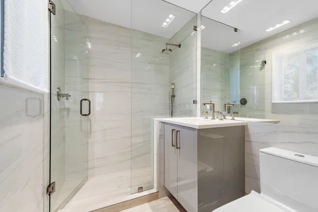 In-Town Palm Beach Residence photo 16