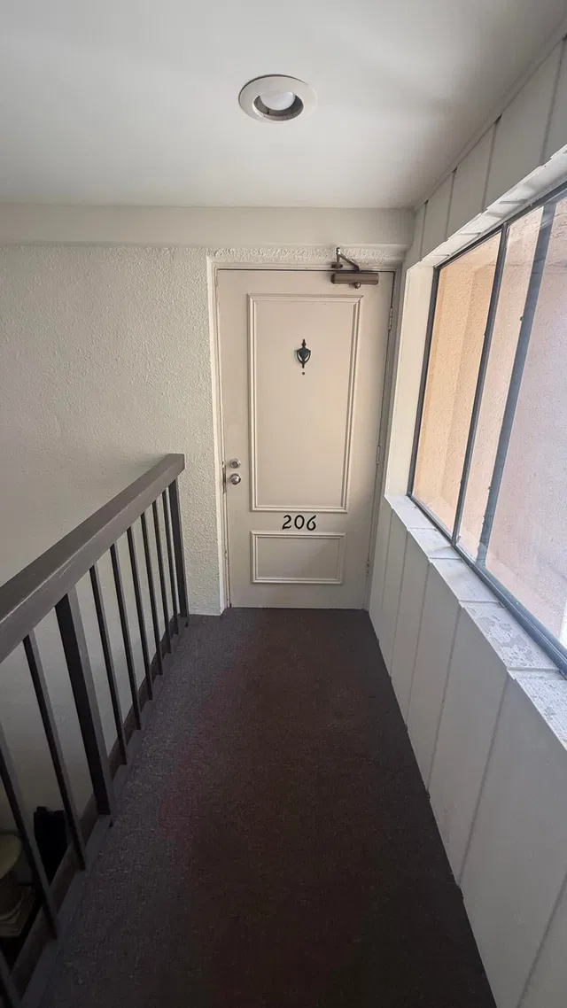 Unit 206 photo 7