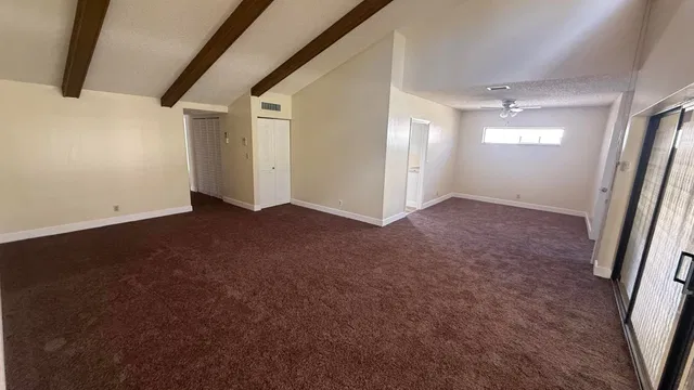 Unit 206 photo 8