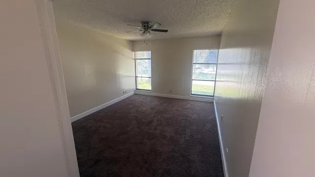 Unit 206 photo 15