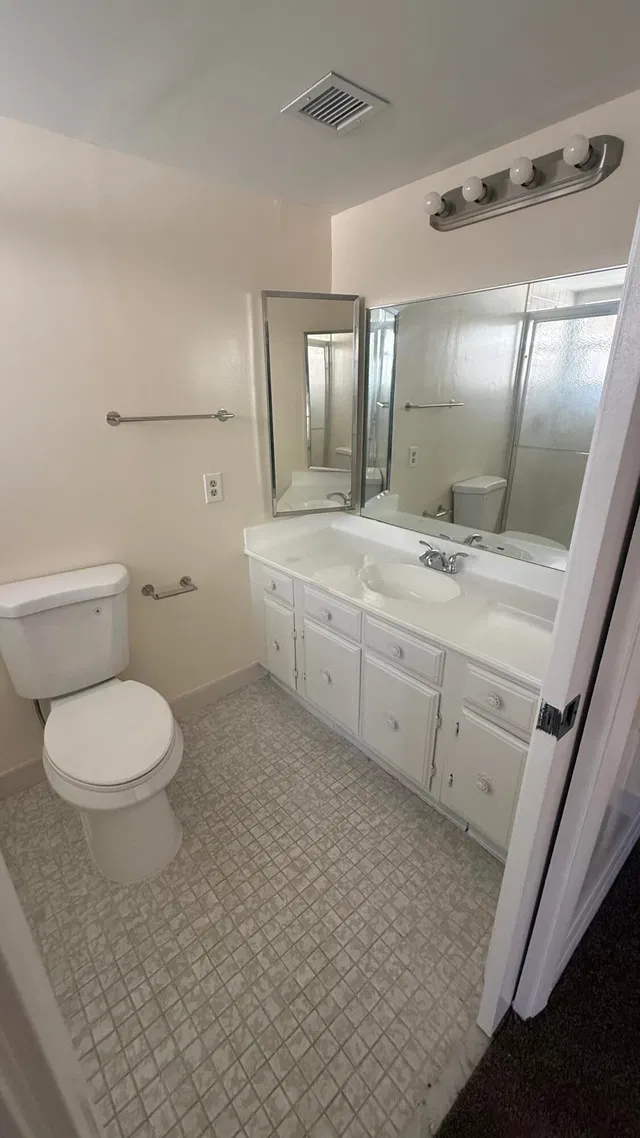 Unit 206 photo 30