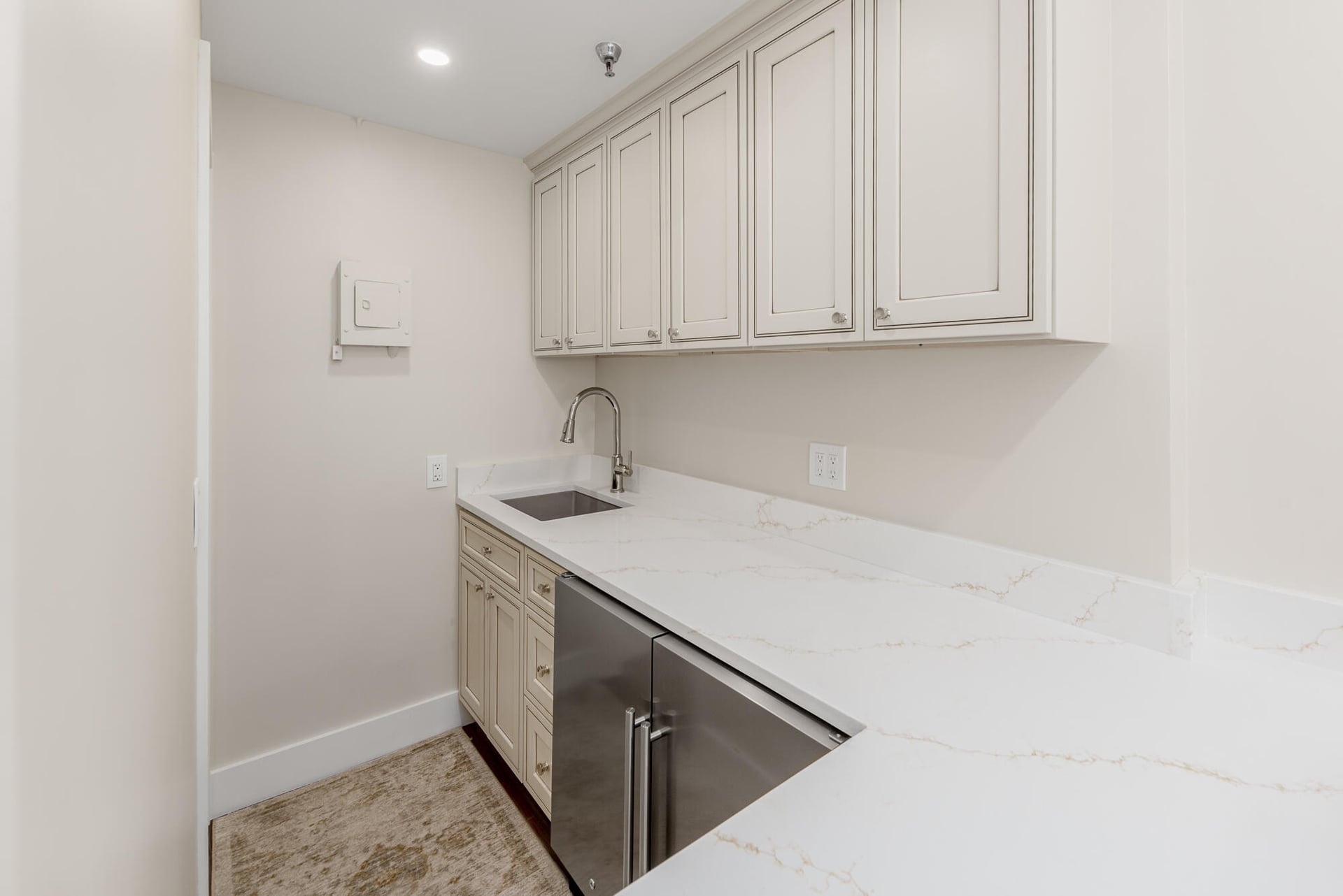 North End Palm Beach Unit 2211 photo 6