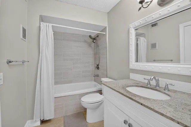  Unit 5 photo 31
