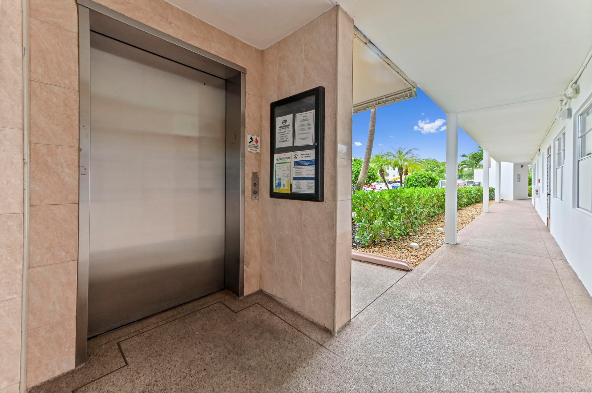 Residence photo 2