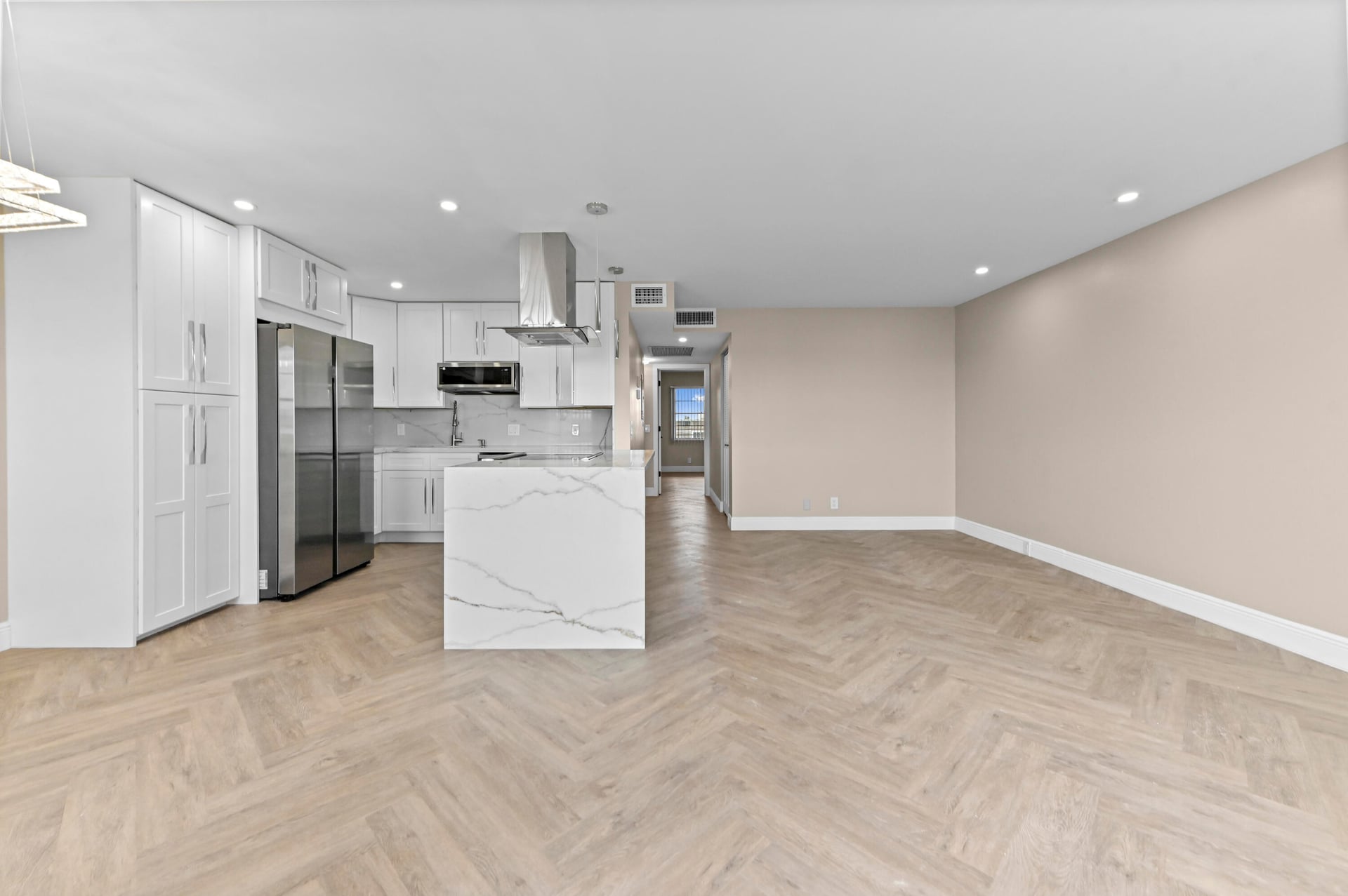 Residence photo 5