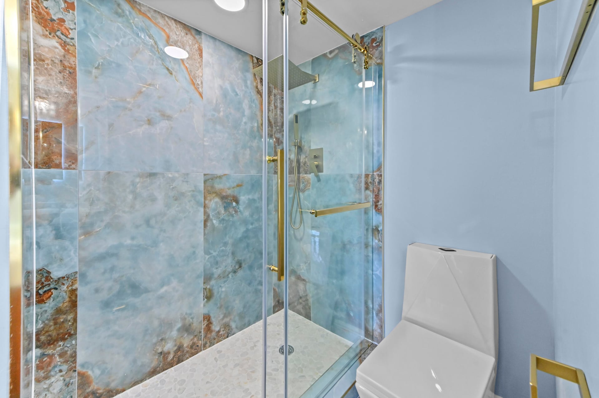 Residence photo 20