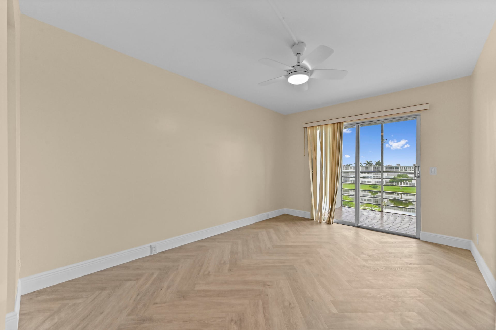 Residence photo 21