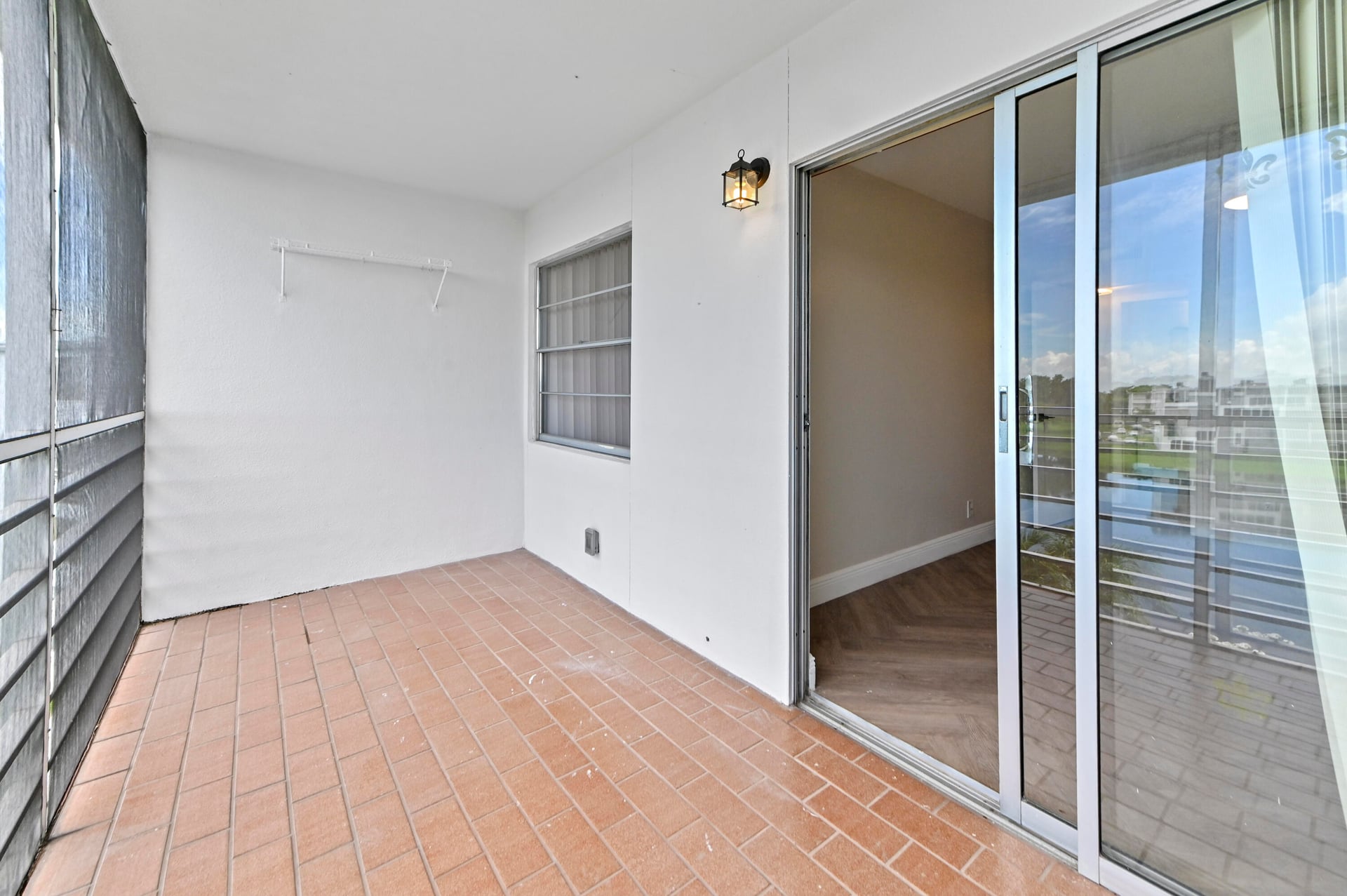 Residence photo 25