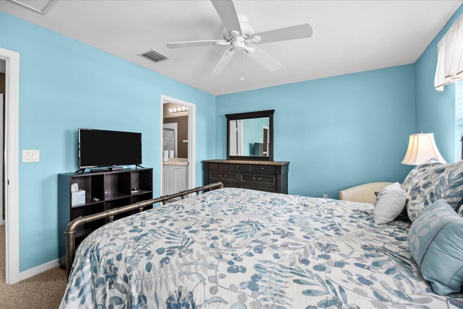 Residence photo 16