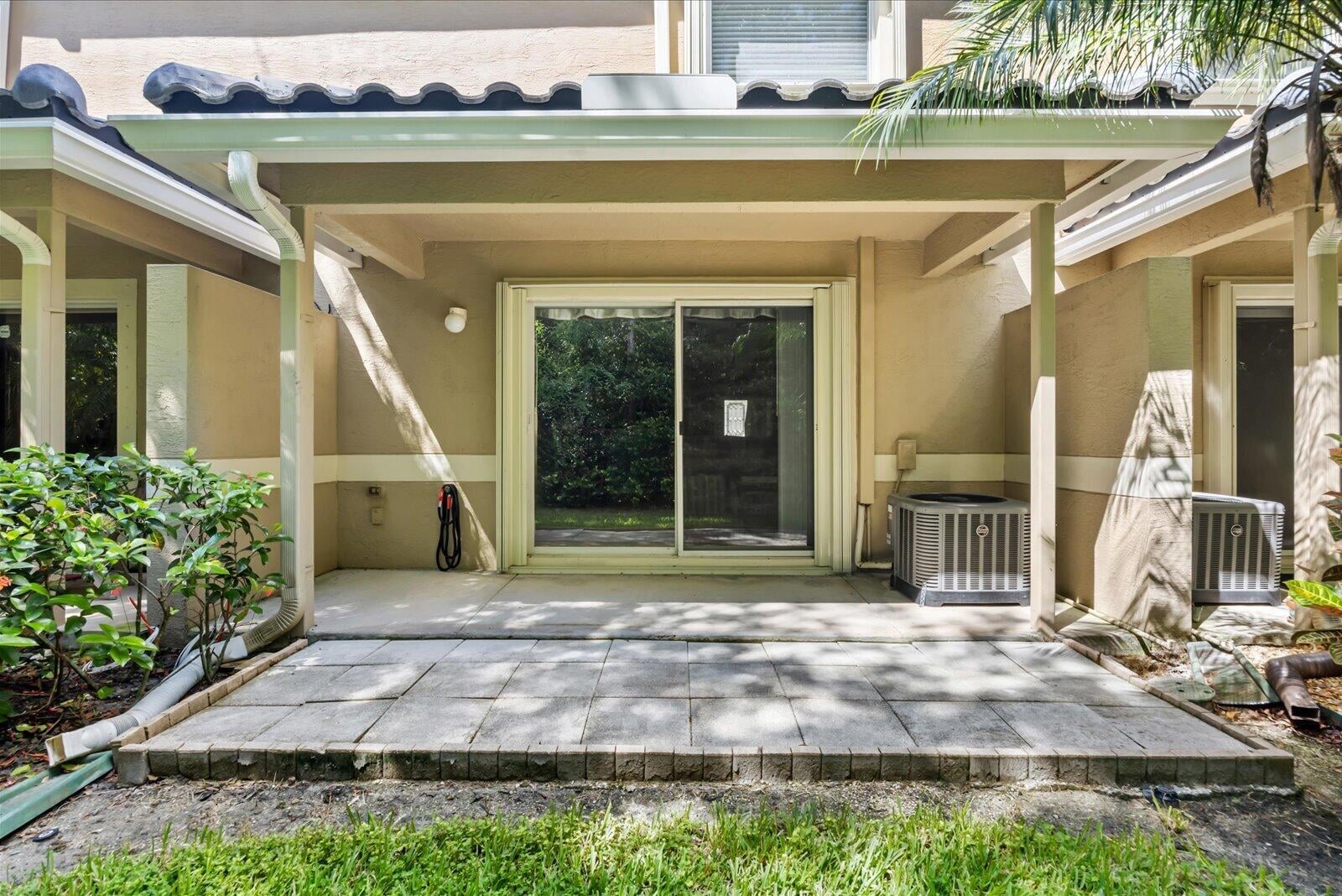 Residence photo 26