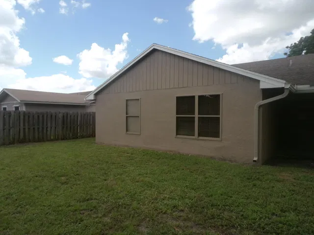  Residence photo 13