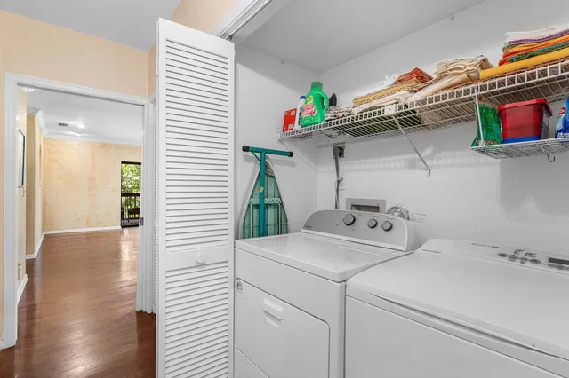 Unit 206 photo 30