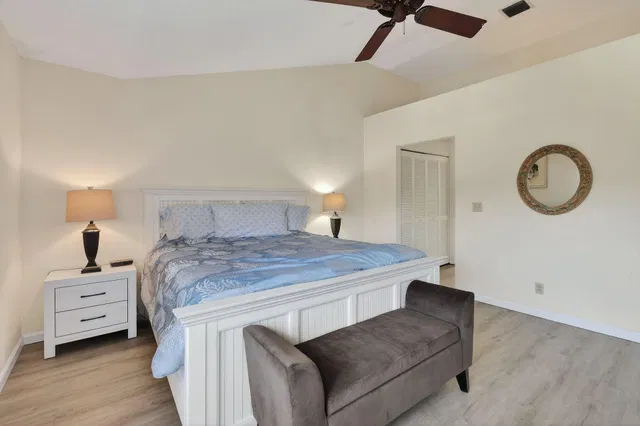 Residence photo 20