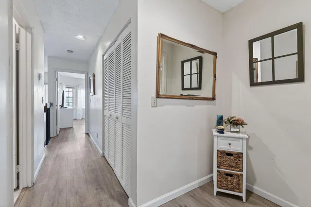 Residence photo 27