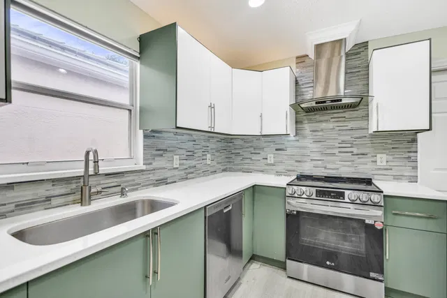 Residence photo 10